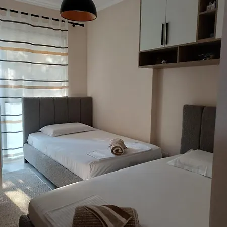 Asel * Golem (Tirana)